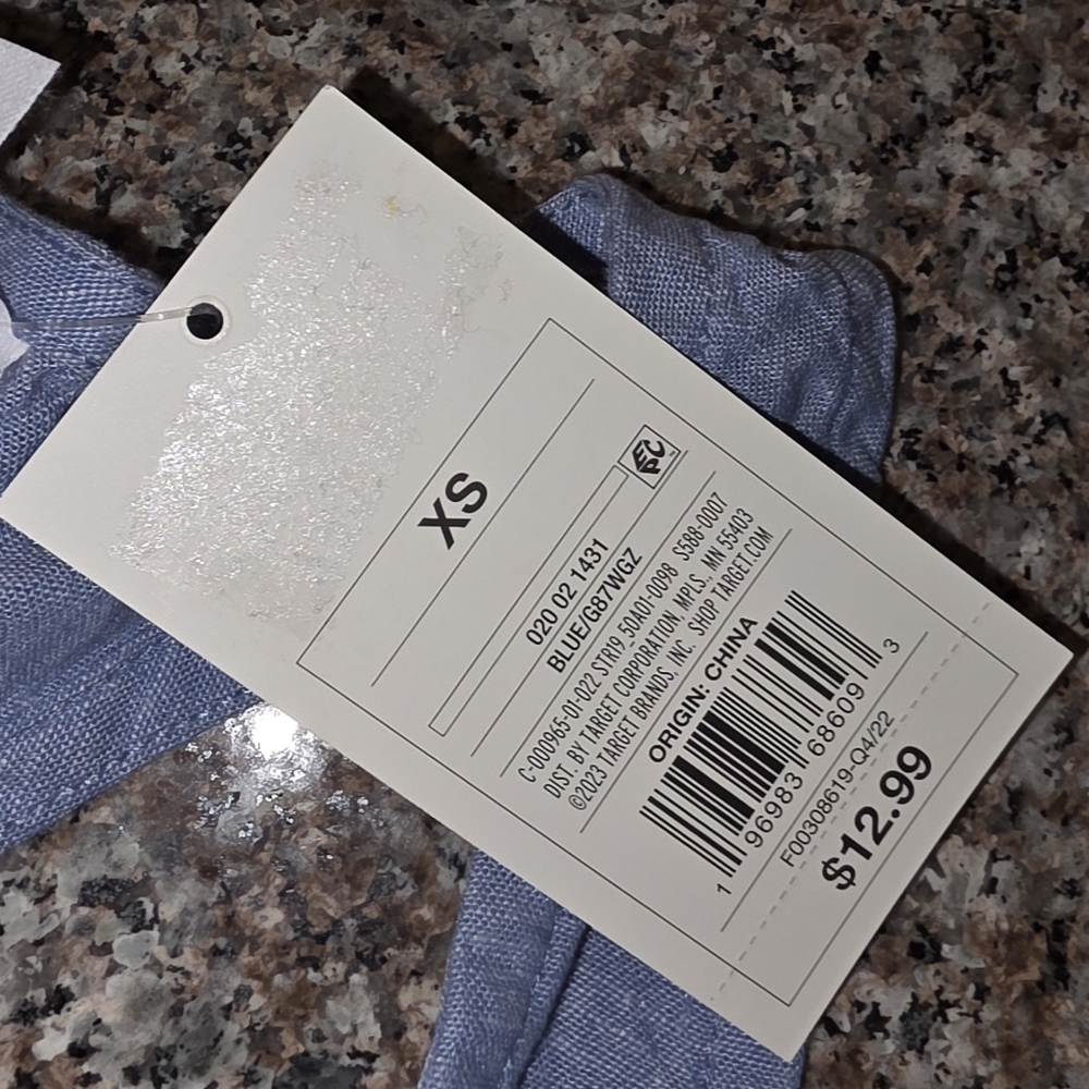 Stars Above Linen & Rayon Razorback Tank Top - Picture 4 of 8
